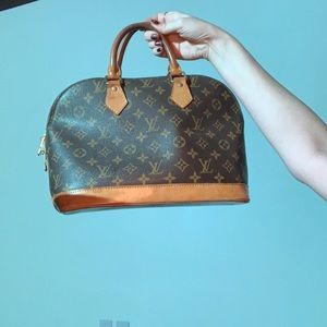 Louis Vuitton Speedy